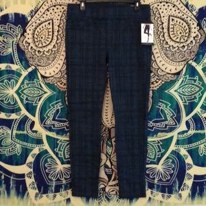 Blue and black jeggings